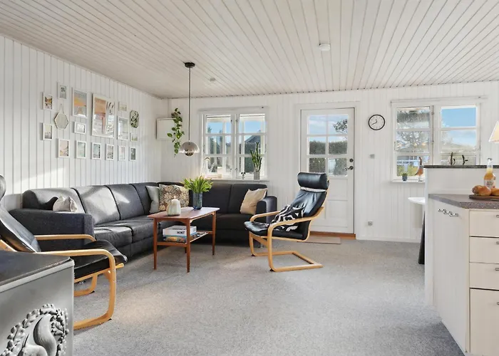 Vakantiehuis Beautiful In With Wifi Bogense